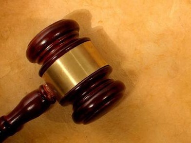 二手机当新机卖，深圳一男子获刑4年罚100万元