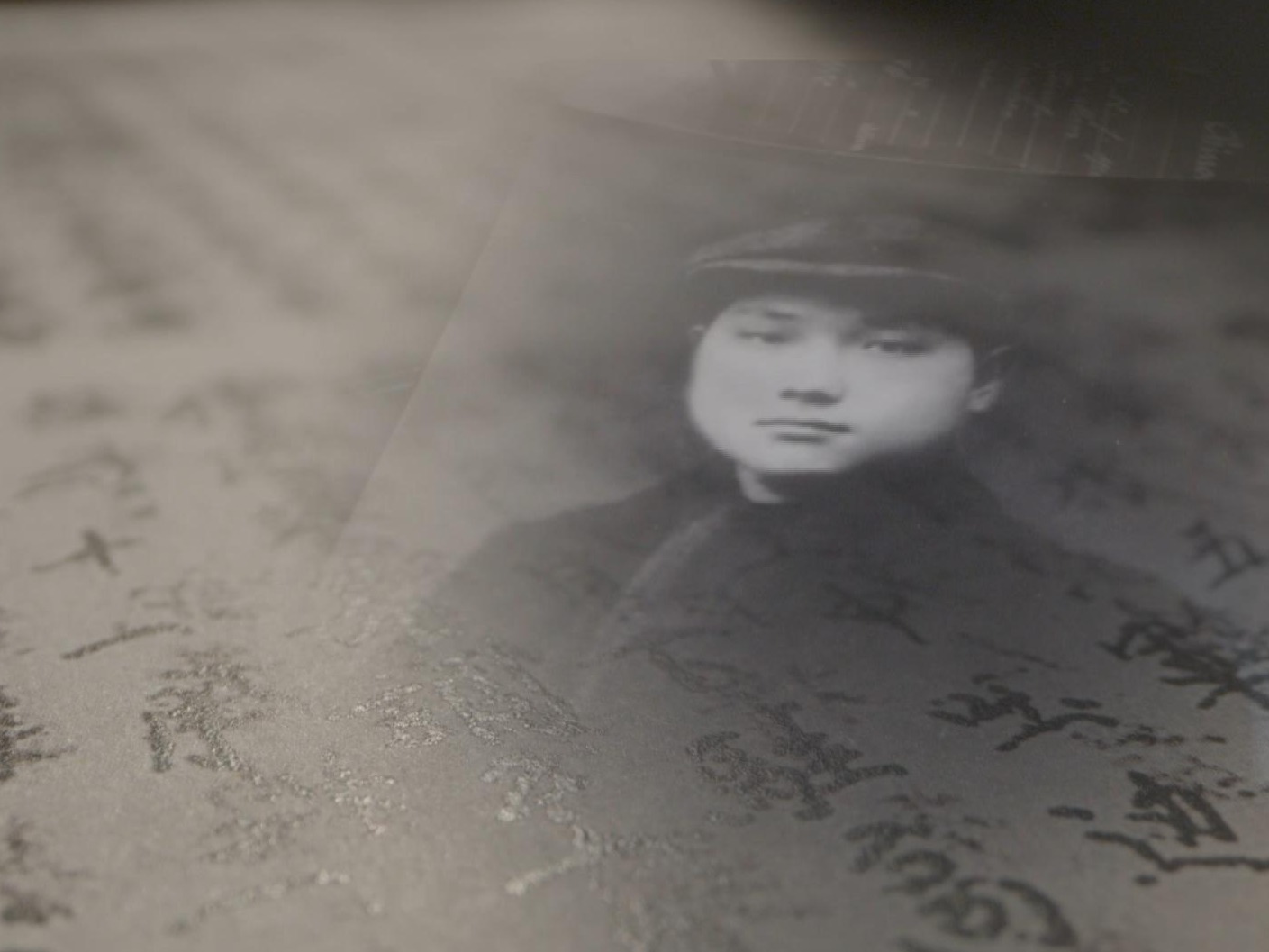 百集微纪录·红色档案丨16岁邓小平远赴法国，与周恩来的相遇影响他一生
