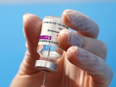 担忧不良反应，丹麦、挪威、冰岛等国暂停施打阿斯利康疫苗