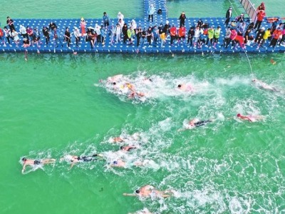 10公里水上“马拉松”大鹏开赛