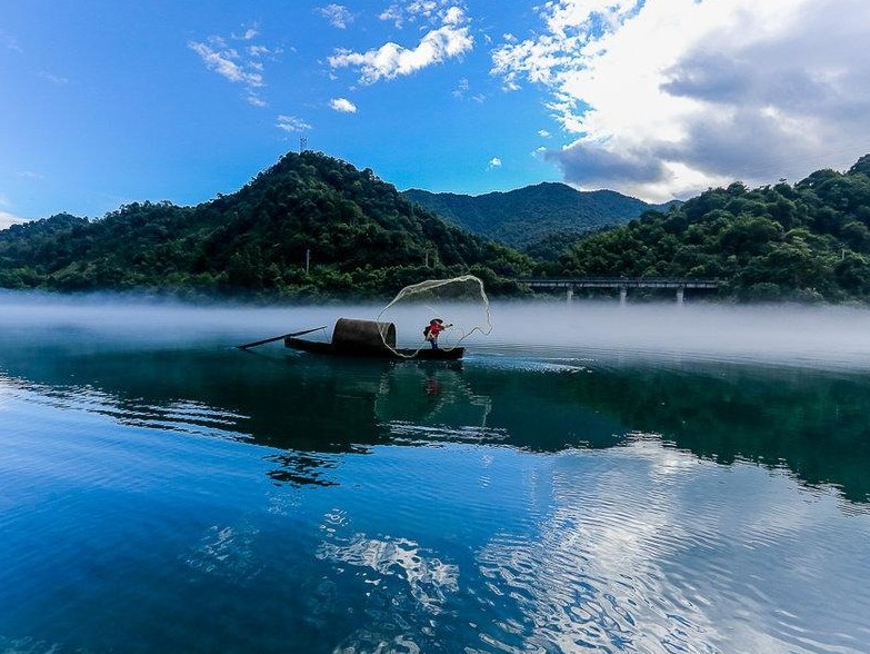 “活力大湾区爱上大美湖南红色热土”活动在湖南郴州启幕