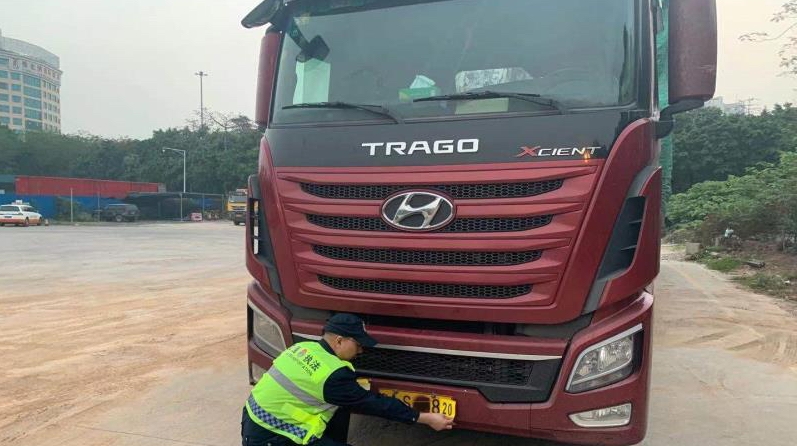 货车37次变造车牌超限运输 治超非现场执法助力揪出“猫腻”