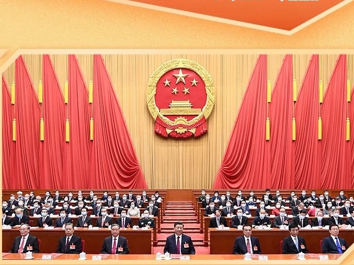 习近平2021两会“微镜头”之九：人代会闭幕 出席闭幕会