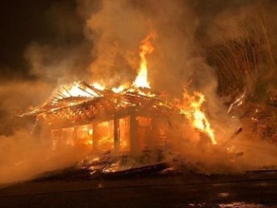 韩国千年古寺遭纵火：整座宝殿被烧光，网友直呼心痛