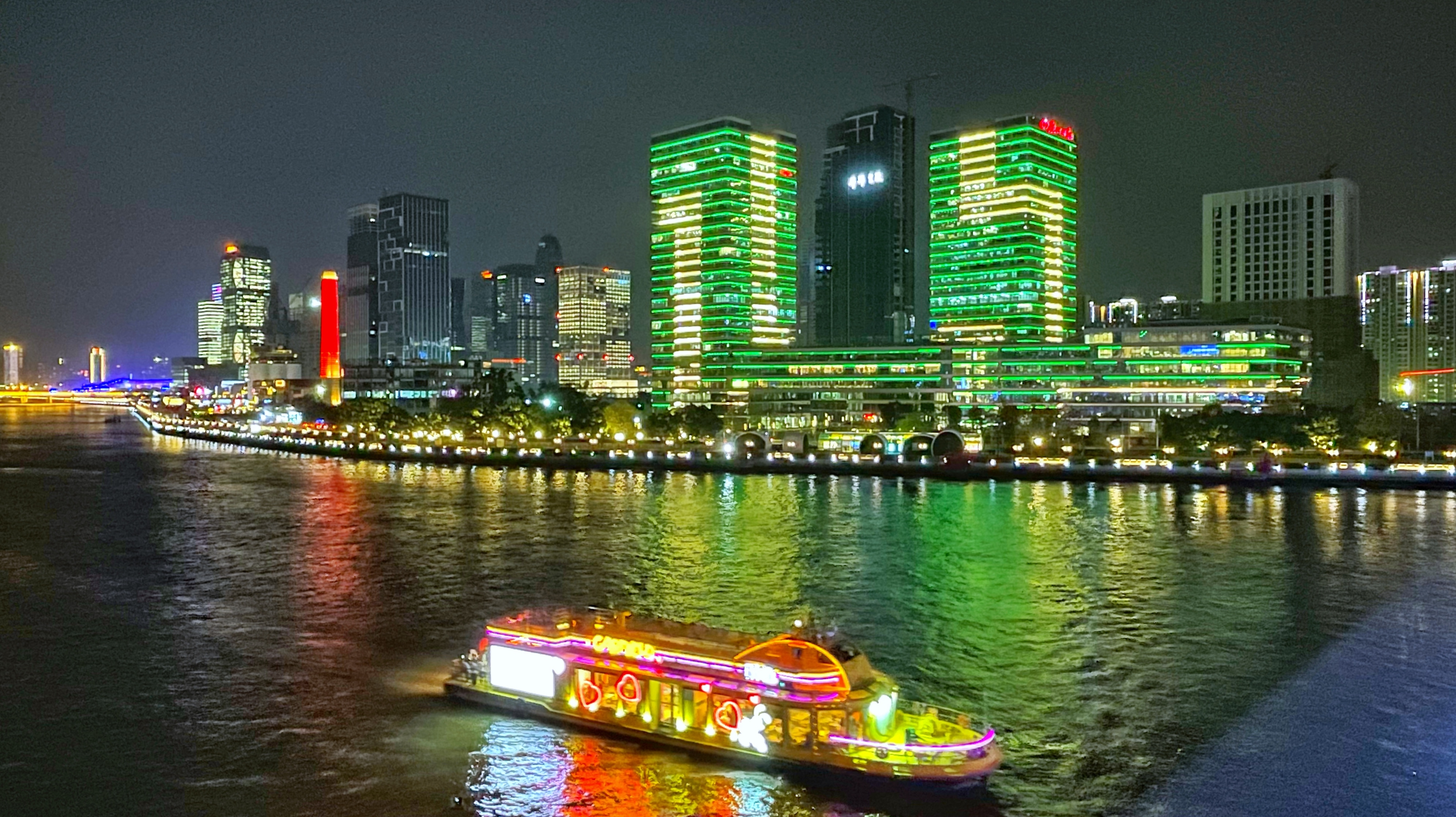 《机遇之城2021》报告：广州“智力资本与创新”排名第一