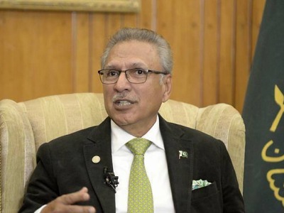 巴基斯坦总统新冠病毒检测结果呈阳性