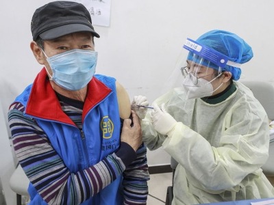 中国有序开展新冠疫苗接种 共同努力建立起免疫屏障