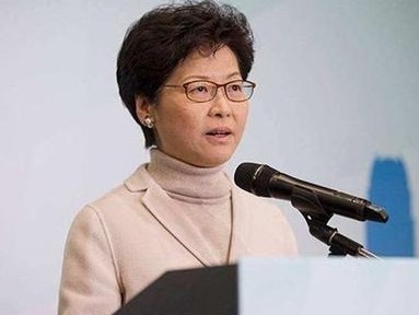 香港特首将经深圳赴北京列席全国人大会议开幕式