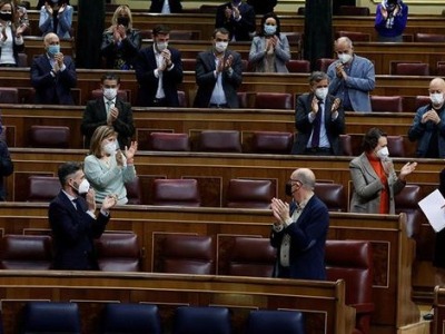 西班牙众议院经投票通过安乐死法规