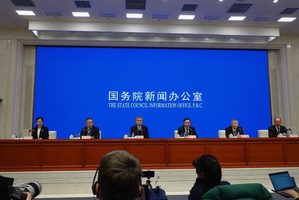 中国银保监会主席郭树清：“理财通”将有更多新举措，正在研究论证规划