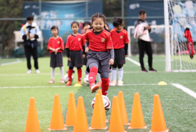 趣味十足！2021年女孩足球节深圳站活动在龙岗举行