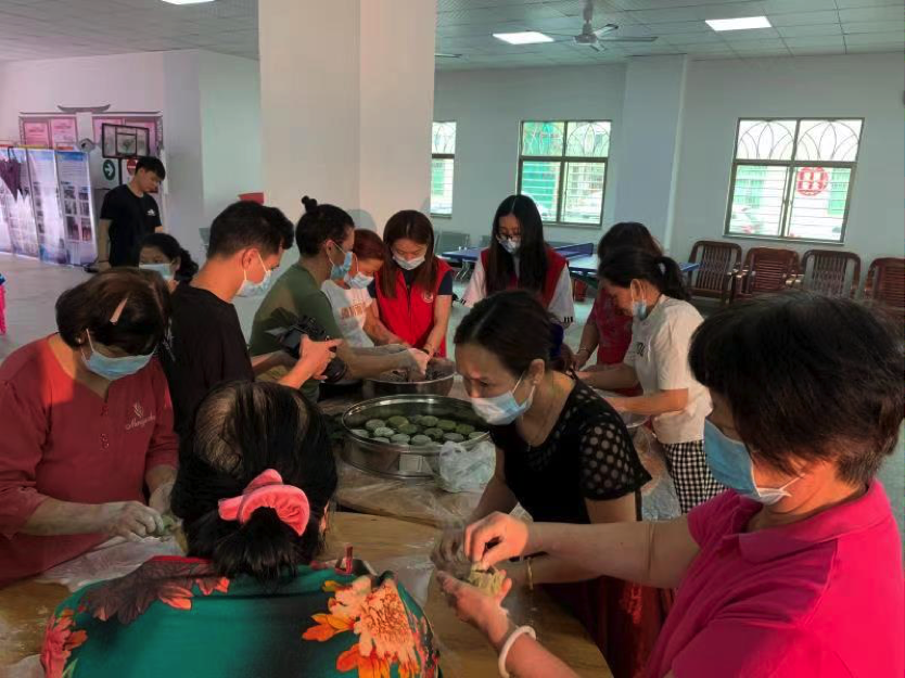 百善孝为先，学史行为先！宝龙街道开展系列活动为辖区老年人办实事