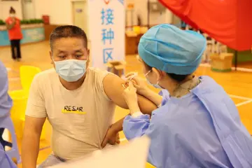 应接尽接！公明街道开启新冠疫苗大型接种工作  