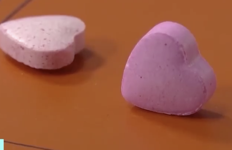 郭美美等人售有毒减肥药案细节曝光