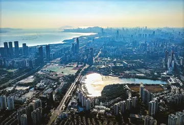 中国春天的故事：深圳是特区，更是一条路