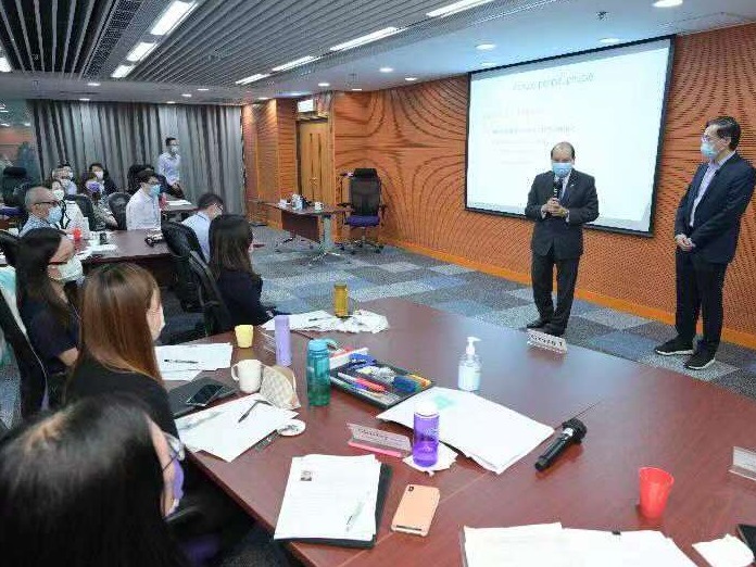 张建宗：香港特区政府加强公务员培训，增强国安意识