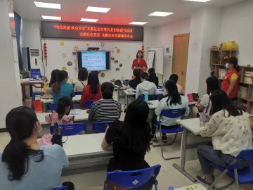 龙腾社区开展女性礼仪形象提升活动
