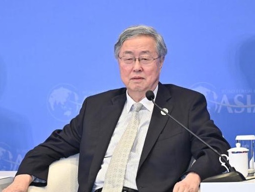 周小川：碳配额市场应避免变成罚款市场