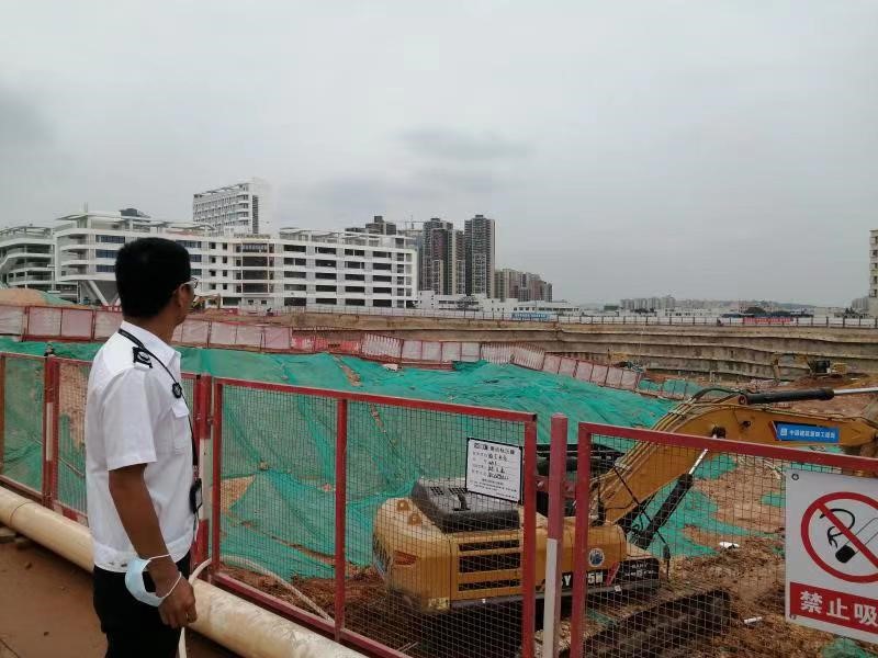 深圳市生态环境局光明管理局开展建筑施工噪声  集中执法整治行动