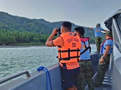 菲律宾一货轮搁浅致20人失踪进展：3人遇难，7人获救