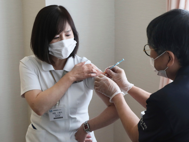 日本报告首例接种两剂新冠疫苗后确诊病例，为无症状患者