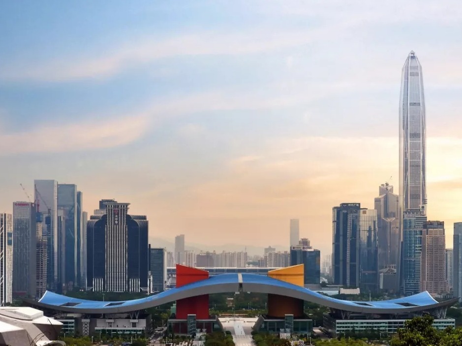 奋斗百年路 启航新征程｜深圳市民说身边变化 政务服务有“速度”更有“温度”