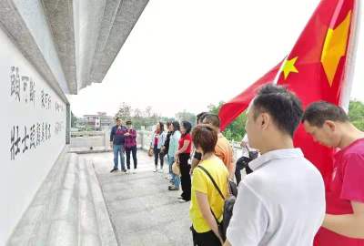 “缅英烈，学党史，唱手语红歌”——深圳聋协开展红色教育活动  