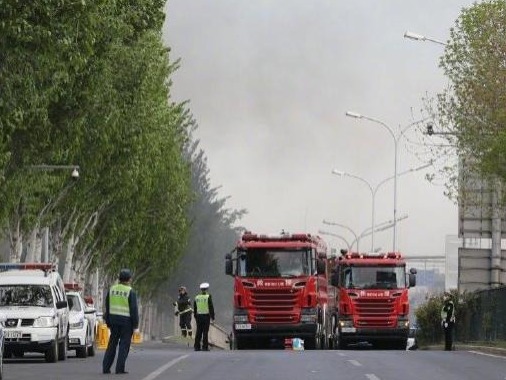北京丰台一电站发生火灾：2名消防员牺牲，1名电站员工失联