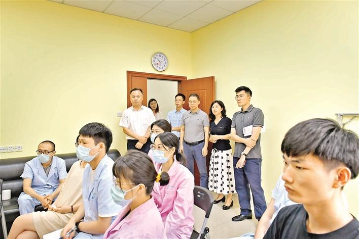 中央省市媒体点赞宝安“宝蓓计划”