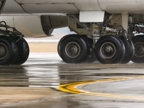 民航局向国航和苏拉维加亚航空发出熔断指令