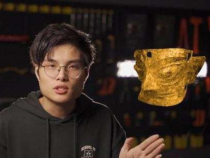 UP主20万买500克真黄金手工“复原”黄金面具 三星堆副馆长喊话“来上班”