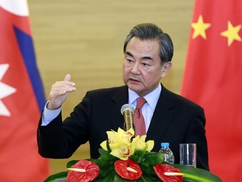 王毅：民主不是可口可乐，美国生产原浆，全世界一个味道