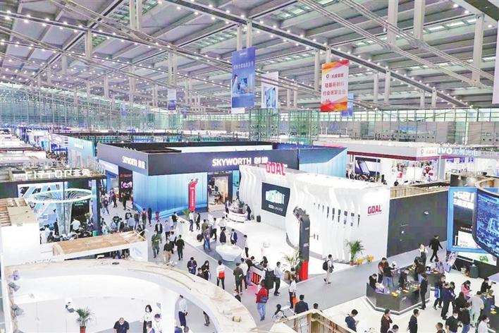 近万新品发布，逾10万观众入场 第九届中国电子信息博览会闭幕