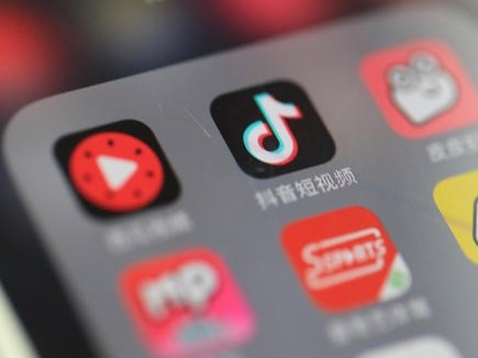 抖音：平台大量成年人冒充未成年人骗打赏退款