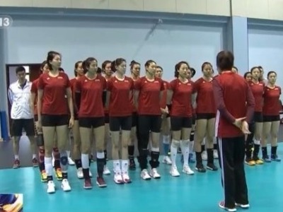 中国女排潜心备战每日训练长达8小时，将参加奥运测试赛