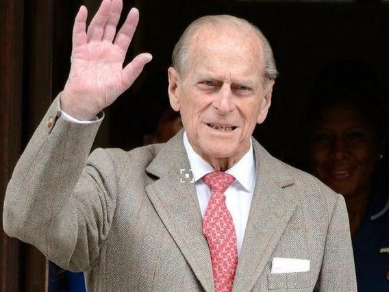逾6000名英国人请愿为菲利普亲王竖雕像 首相也支持