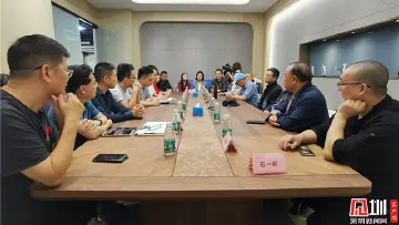 中国名作家、编剧看宝安影视 访智能影像新秀登“湾区之光”畅谈影视未来