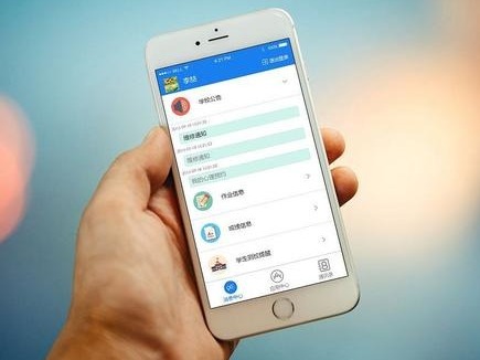 工信部：适老版APP禁广告弹窗 网站需提供特大字体