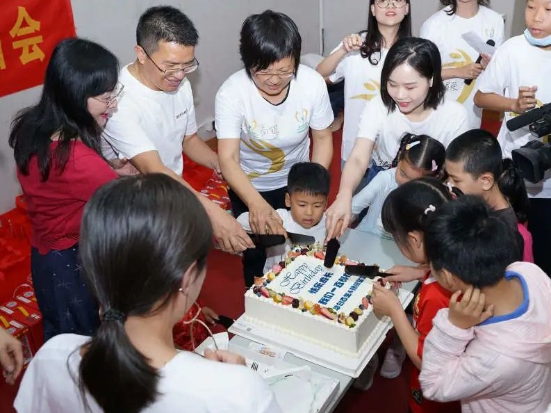 天使公益 爱心十年丨天使宝宝亲子乐享生日会