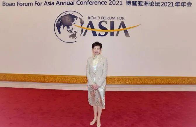 想到内地工作却顾虑重重？林郑给港青回信了……  
