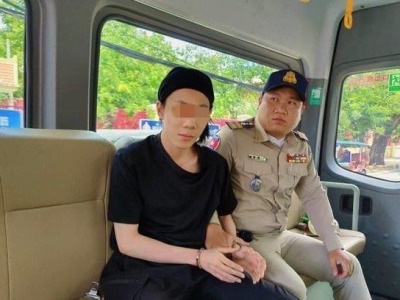 广西“22岁大学生杀父母”案嫌犯被审查逮捕，曾逃至柬埔寨
