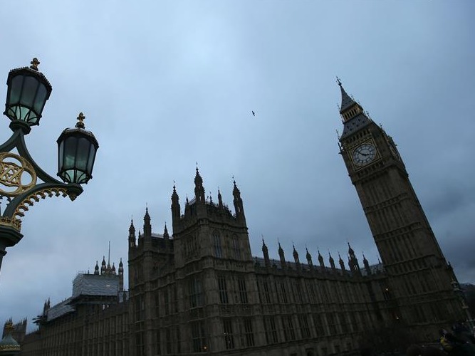 英国2021年第一季度经济萎缩1.5% 受疫情拖累严重