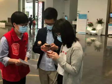 我为群众办实事 | 暖心救助群众、护航安全生产、推进重要项目进展……“五一”有他们守护！