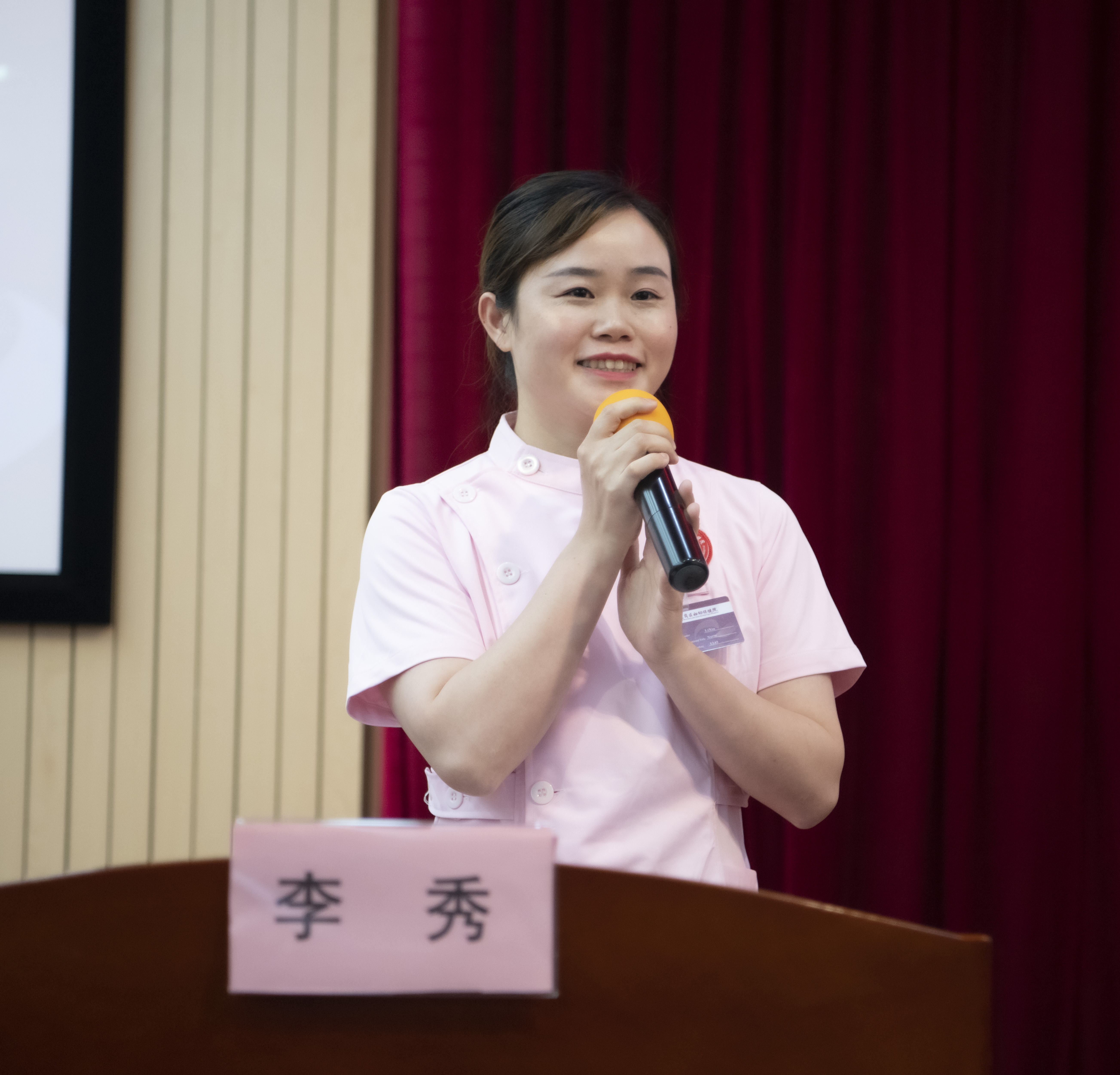 龙岗妇幼花式致敬护士节，走心更暖心！