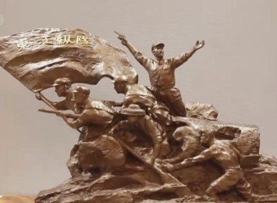 “以雕塑的名义——讲述太阳下的幸福生活” 许鸿飞雕塑作品展在北京开展