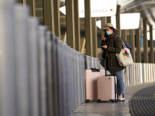 美国宣布5月4日起限制印度旅客进入美国