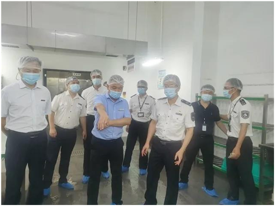 深圳市市场监管局光明局检查高考考点食品安全保障工作