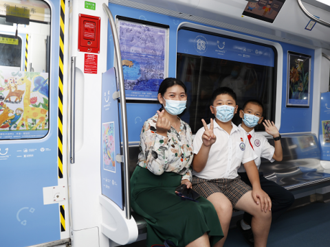 开往春天的地铁！2021“童心·同心”深港澳儿童友好地铁专列发车啦
