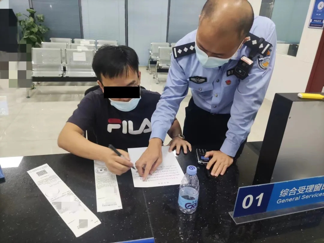 路上开车不能任性 市民举报时刻在线