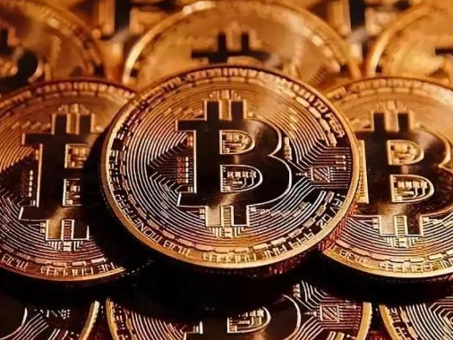 比特币跌破5万美元背后，马斯克掌握了加密货币“定价权”？